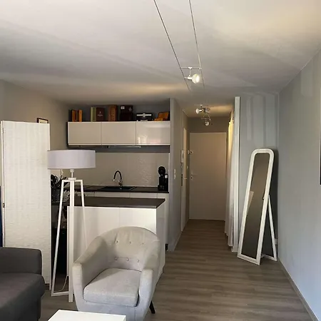 2 Couchages - Centre Port - Cap D 'agde *